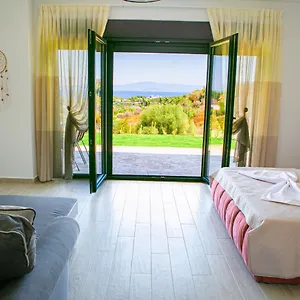 Ethereal Hilltop Suites Aparthotel